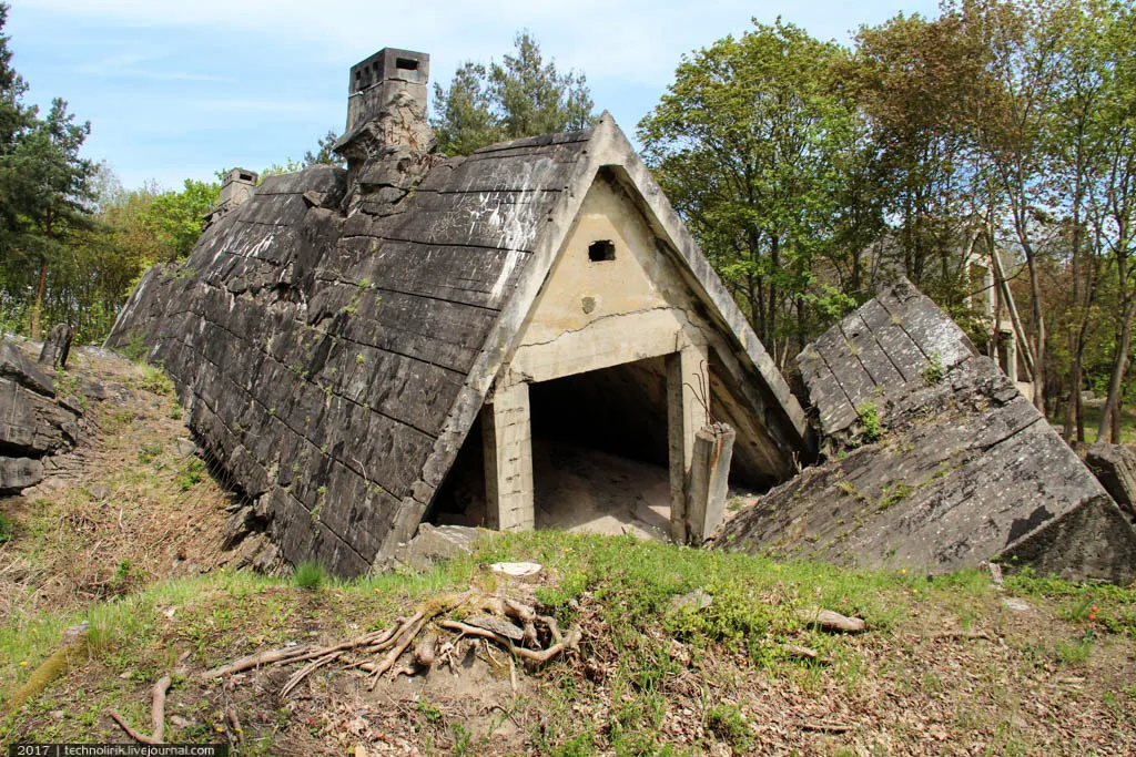 Historischer Bunkerzugang in Wünsdorf